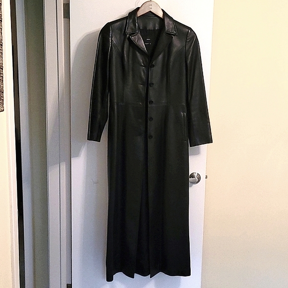Black Custom made Leather Coat - Picture 3 of 10